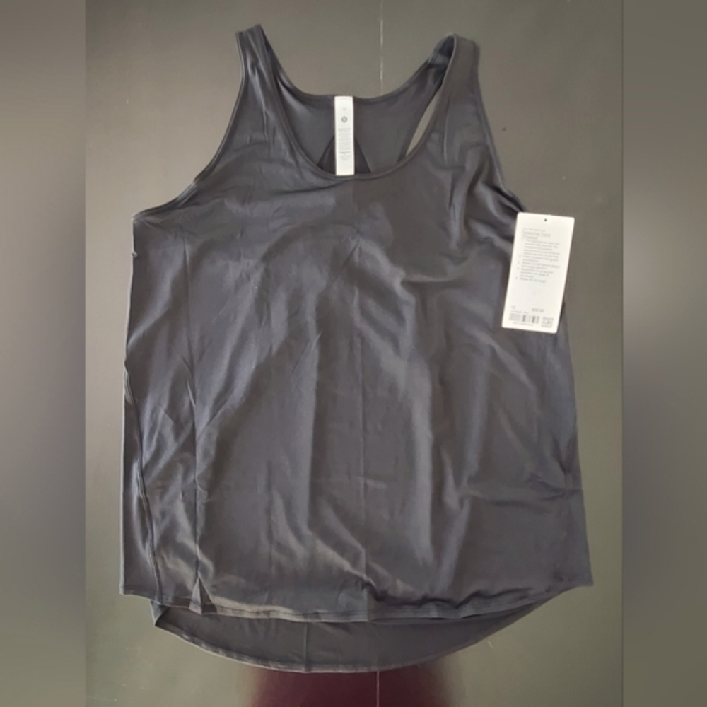 NWT Lululemon Essential Tank Pleated - Black, Size 12 & 14